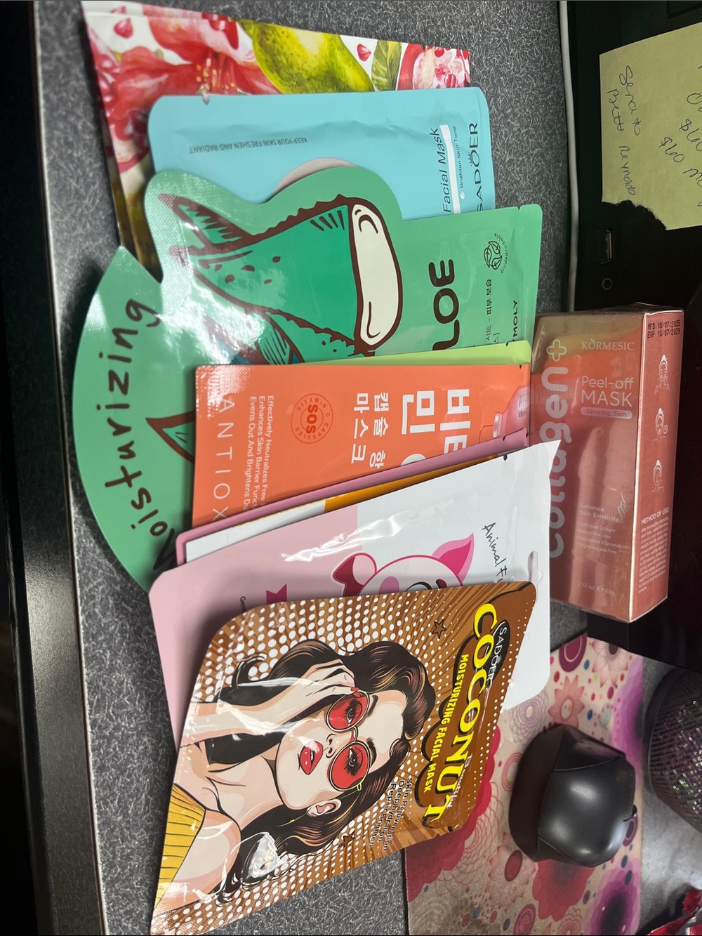 Assorted Facial Sheet Mask Pack and collagen peel off mask price firm